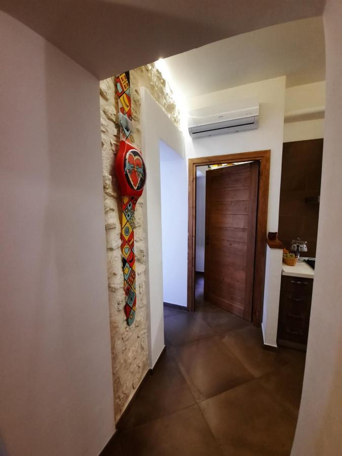 Picchio&Pinocchio Guest House Сульмона Екстер'єр фото