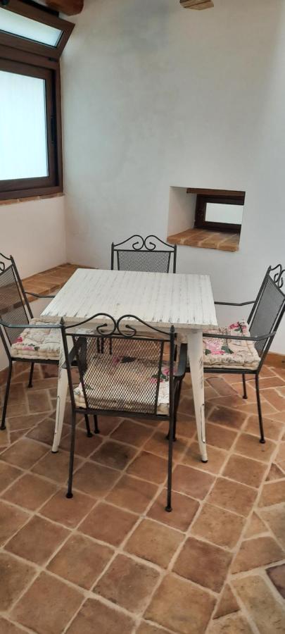 Picchio&Pinocchio Guest House Сульмона Екстер'єр фото