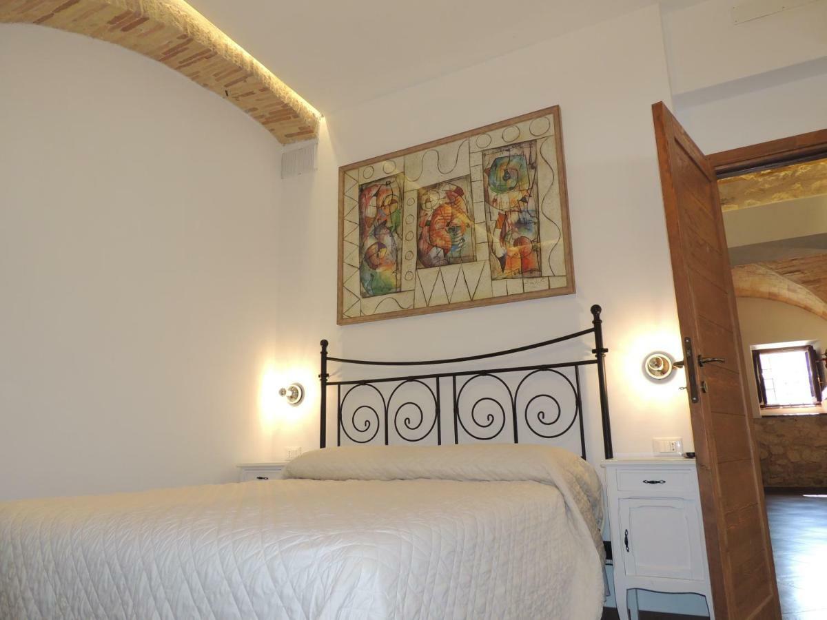 Picchio&Pinocchio Guest House Сульмона Екстер'єр фото