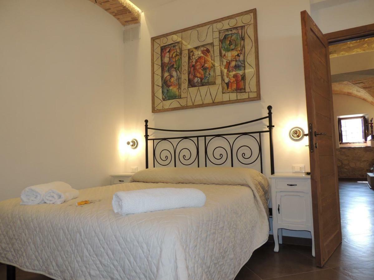 Picchio&Pinocchio Guest House Сульмона Екстер'єр фото